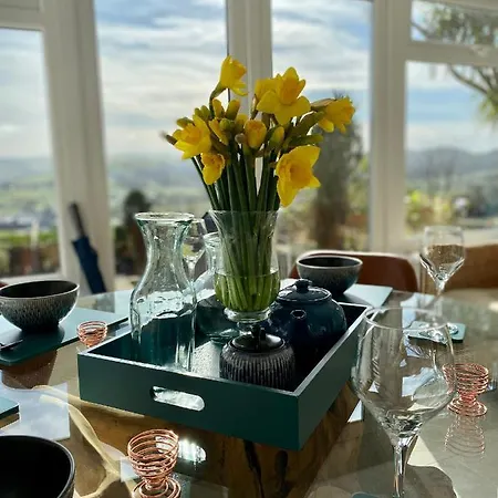 Llandudno Boutique Style Seaside Retreat With Stunning Views Villa Rhôs-on-Sea Buitenkant foto